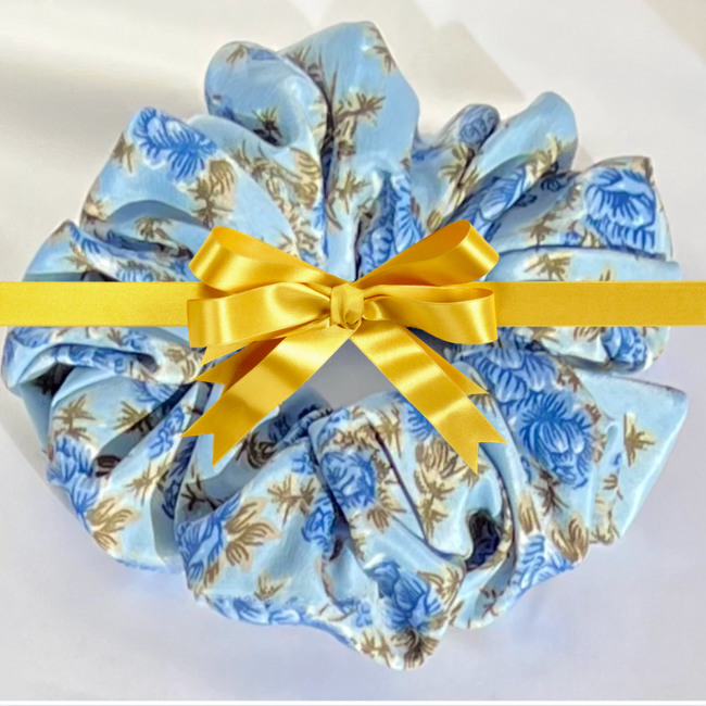 Subscription Gift Offer: 6 Velvet XL Scrunchies
